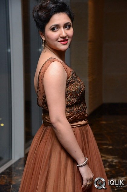 Sarayu-At-Nee-Jatha-Leka-Audio-Launch